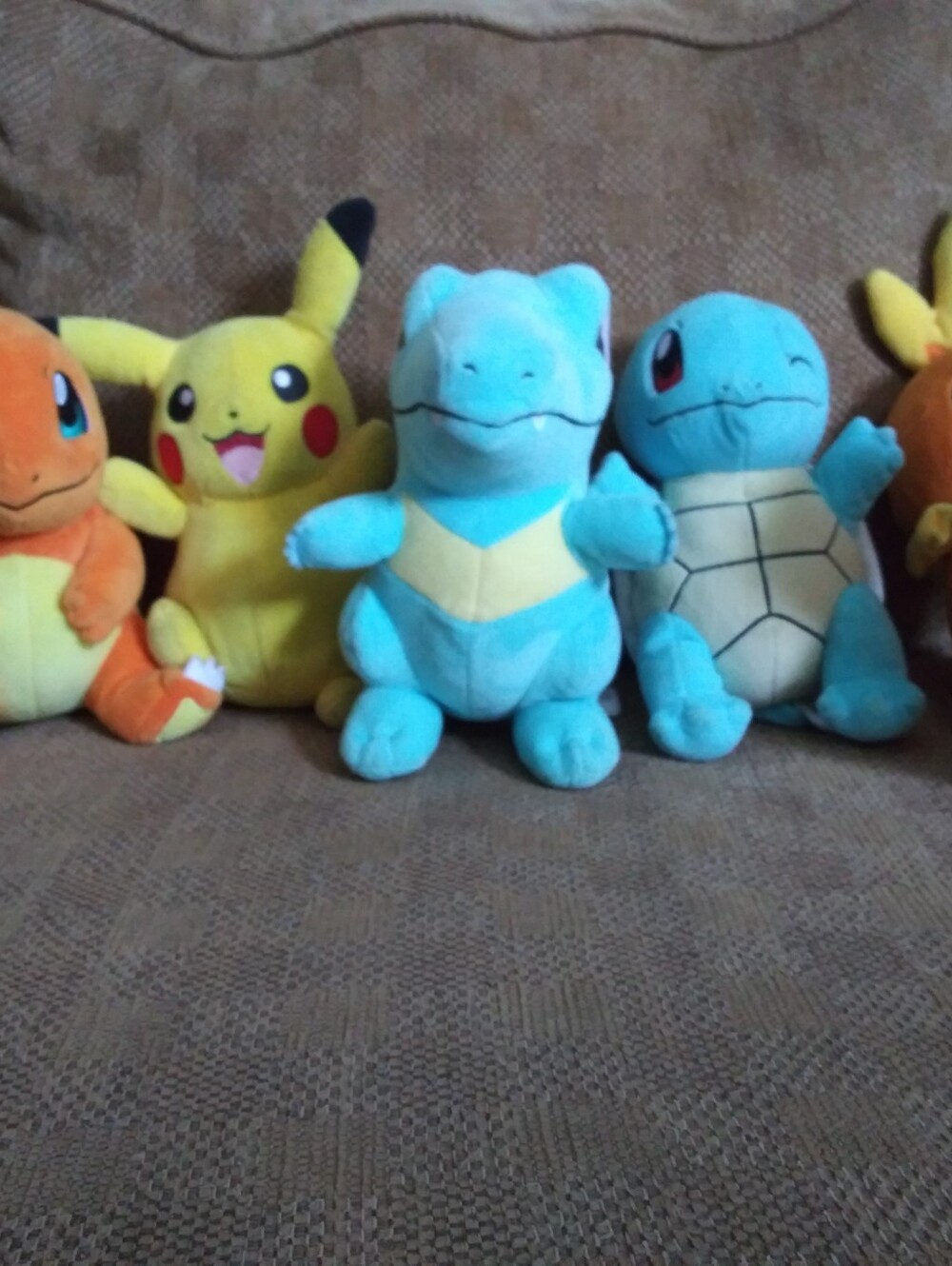 Pokémon Plush Lot - Pikachu, Charmander, Totodile, Squirtle (Blue/Yellow/Orange)